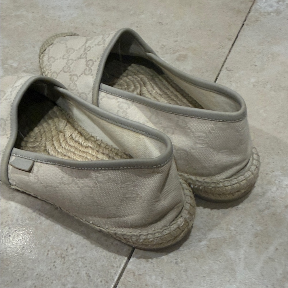 Gucci Cream Espadrille Flats - Picture 11 of 11